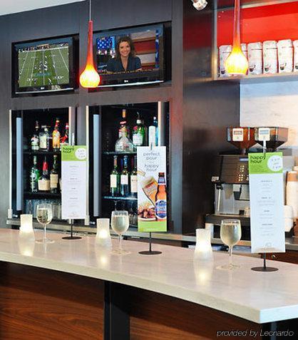 Courtyard By Marriott Airport San Antonio