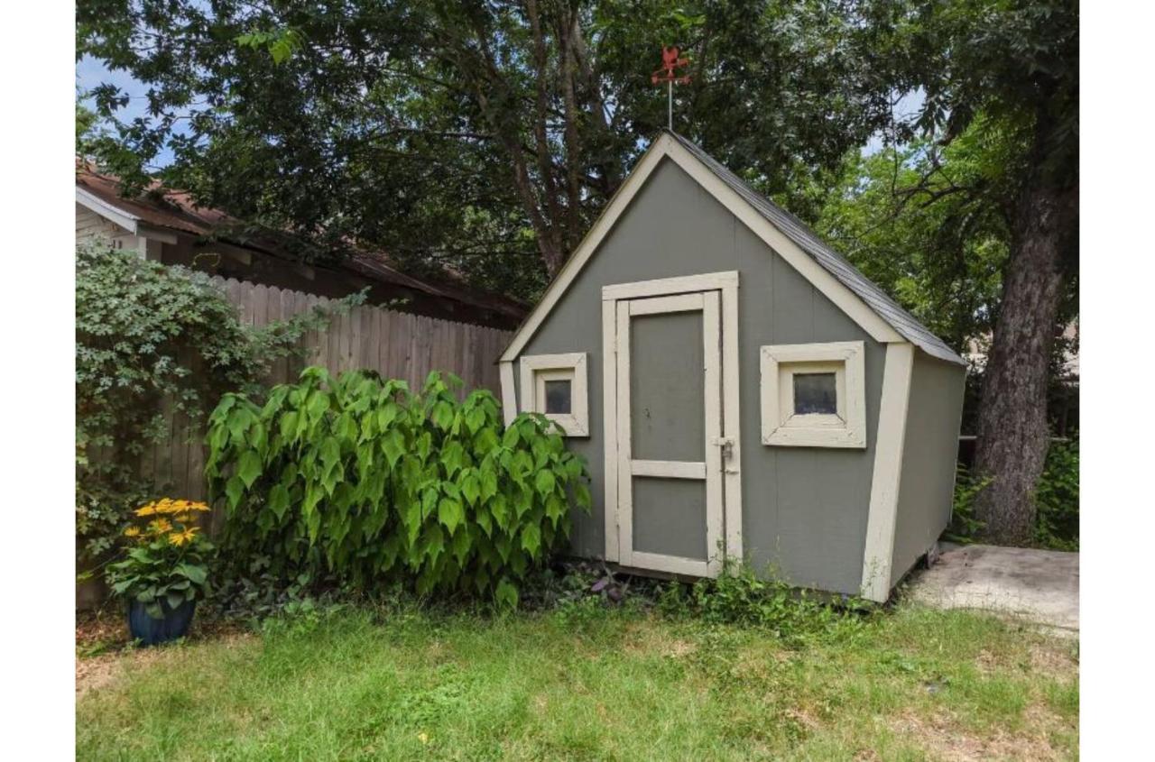 Holiday home Charming Wdeck Garden