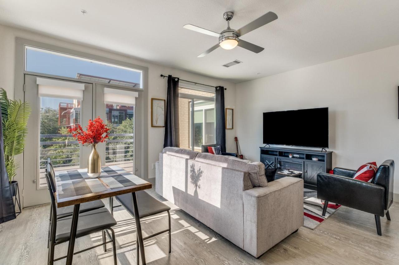 Radiant On The Riverwalk 1325 Apartment *