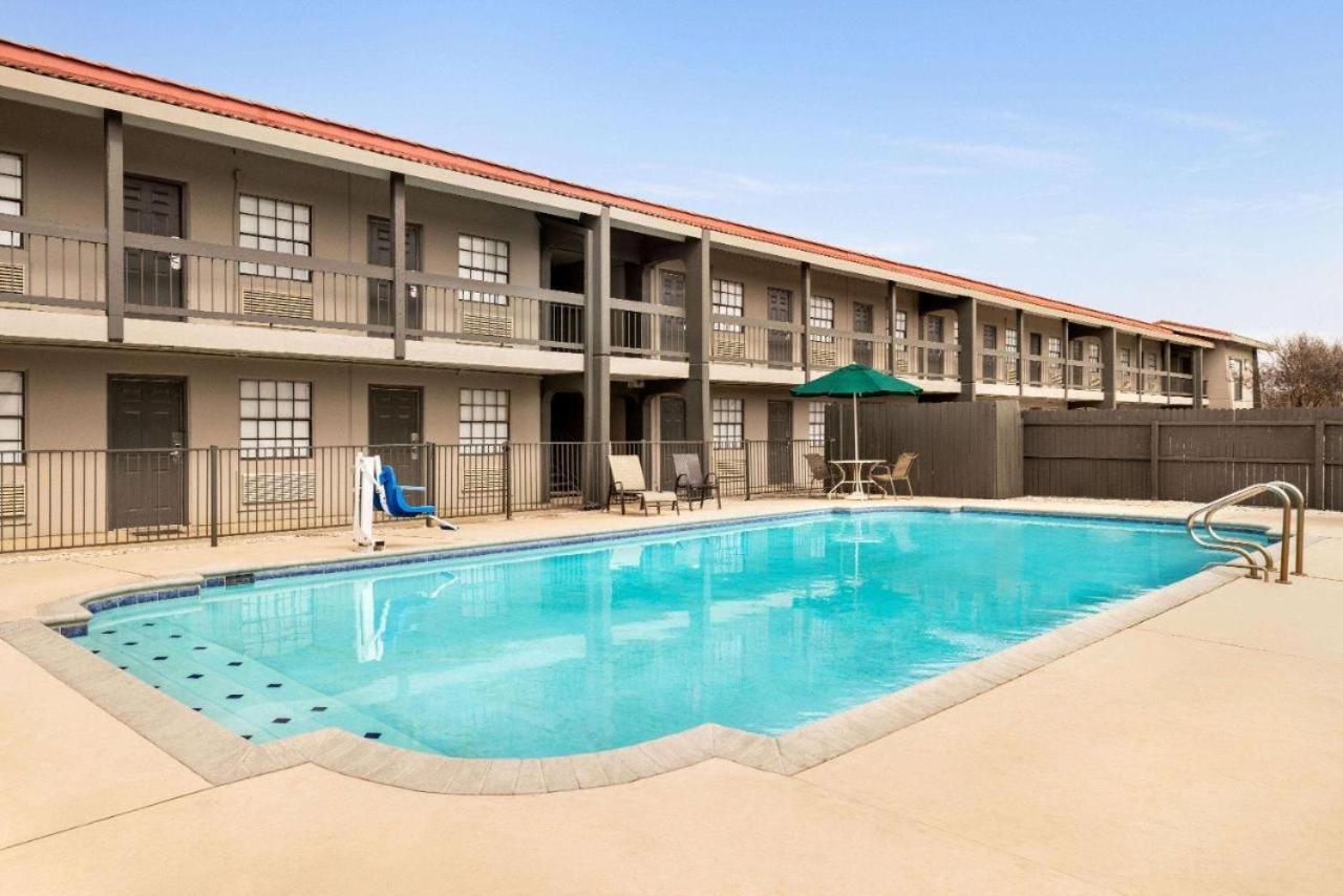 La Quinta By Wyndham Ih-10 West Tx San Antonio