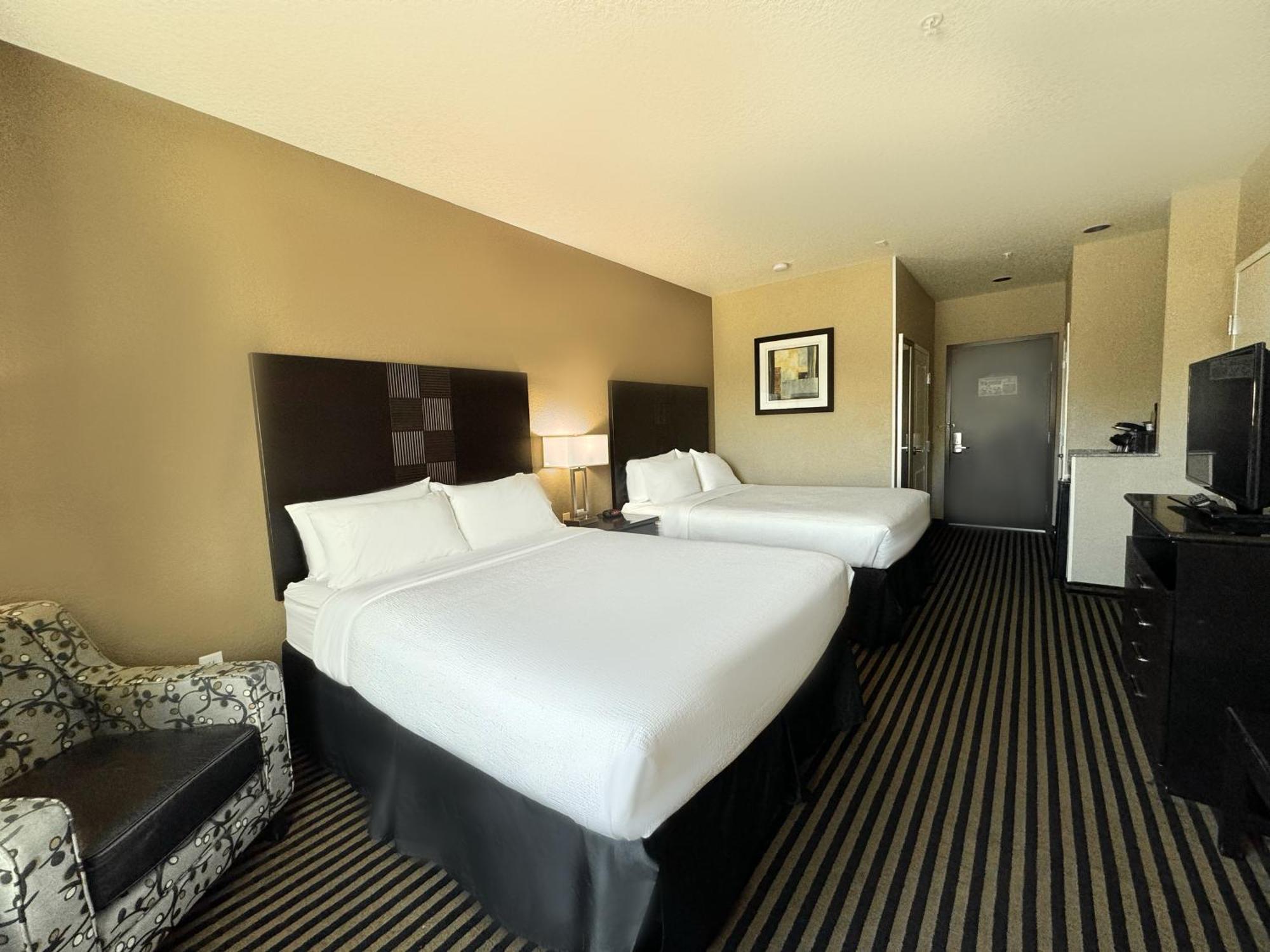 North Stone Oak Area By Ihg Hotel