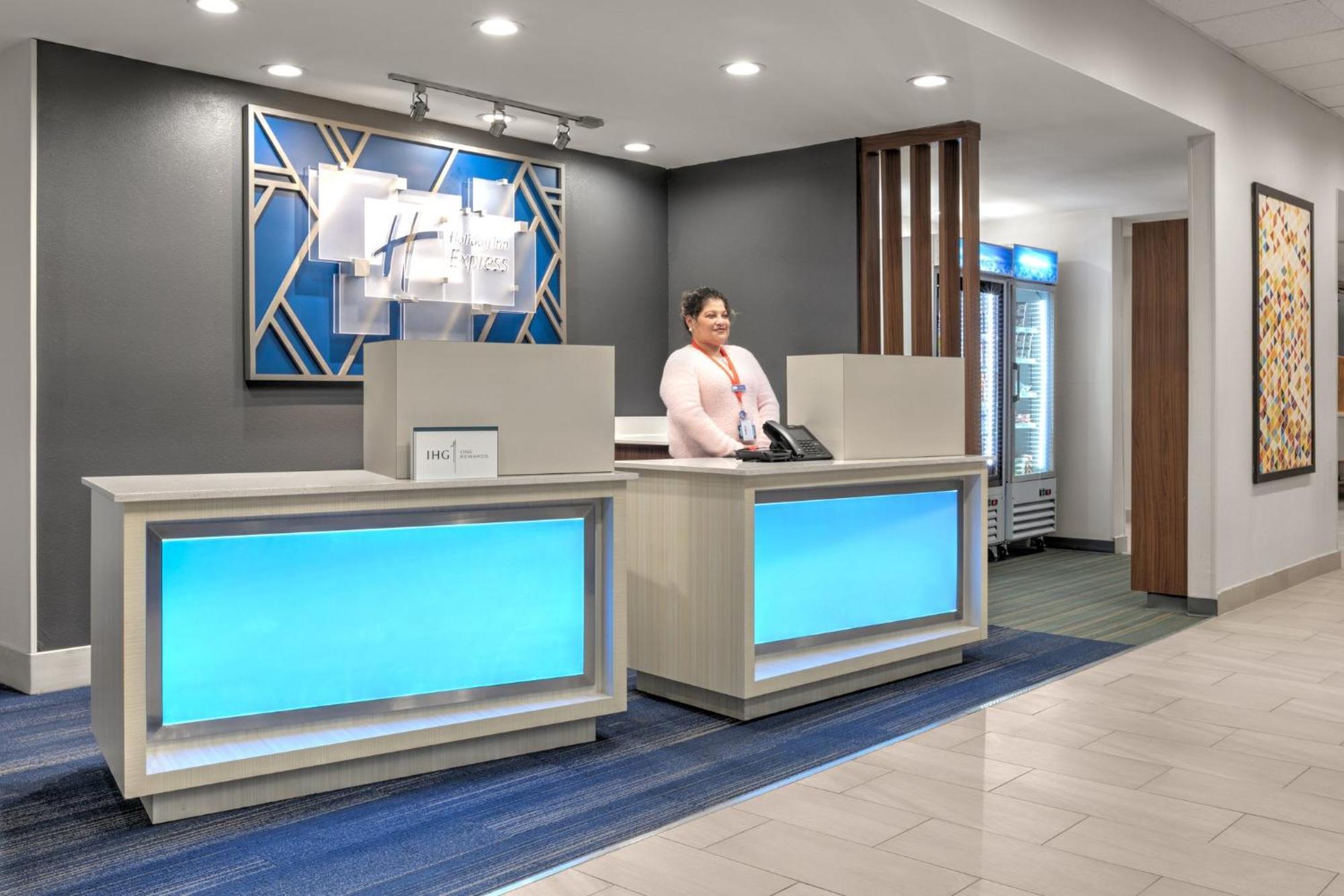 Express - East I-10 By Ihg Hotel 3*