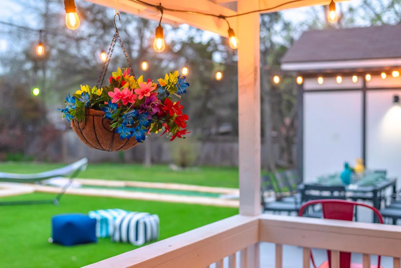 Pool, Gameroom & Minigolf Enchanting Texas * San Antonio