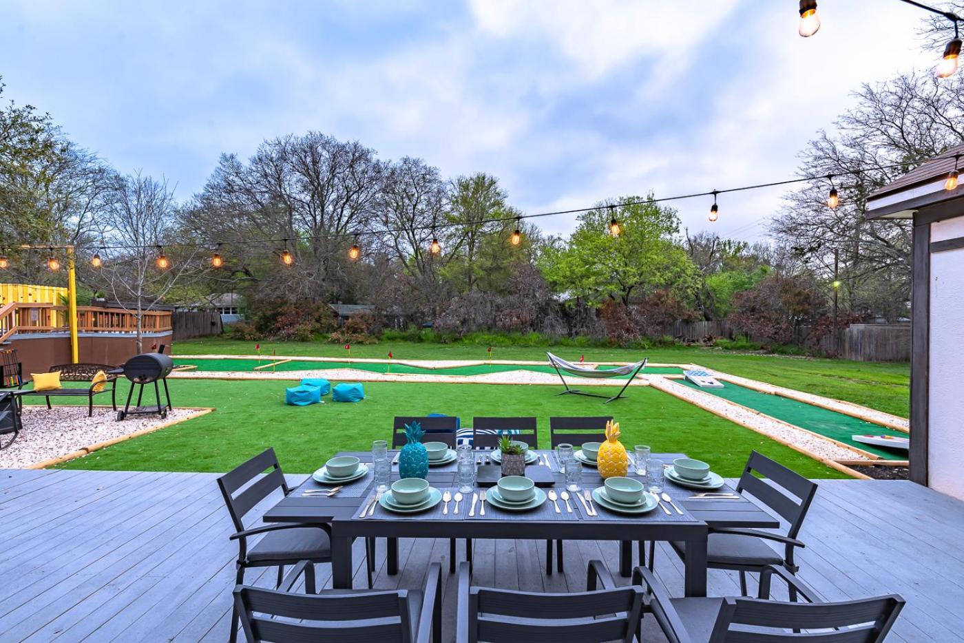 Pool, Gameroom & Minigolf Enchanting Texas San Antonio