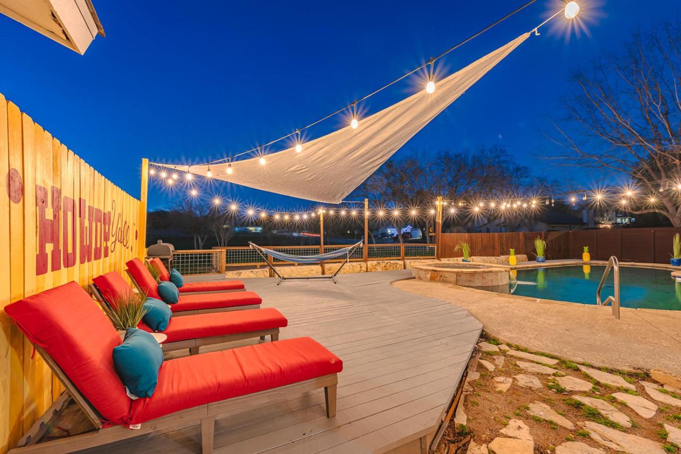 Stunning Pool Overlooking Golf Course & Game