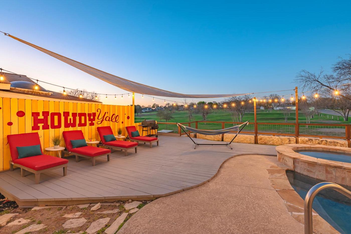 Holiday home Stunning Pool Overlooking Golf Course & Game San Antonio