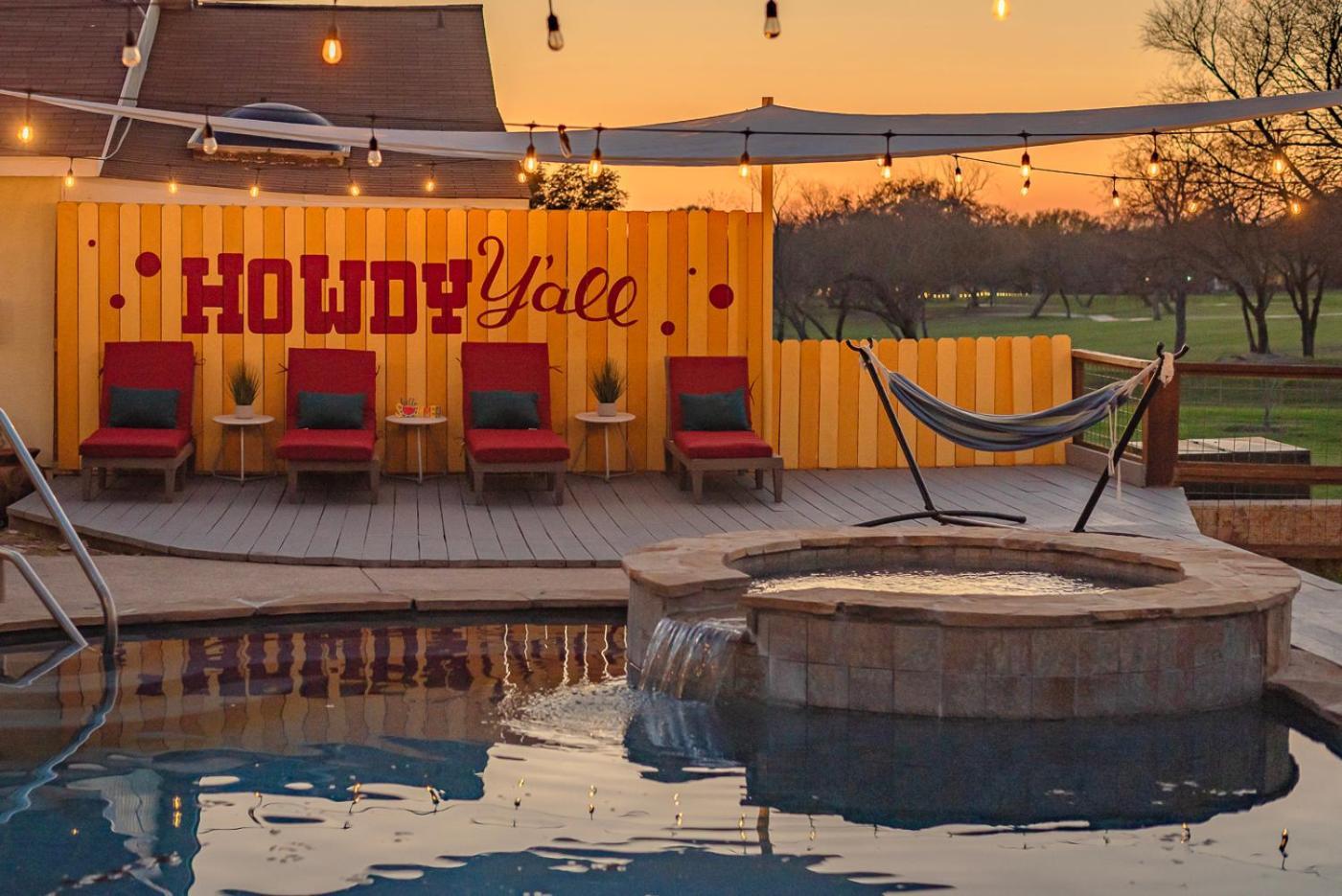 Stunning Pool Overlooking Golf Course & Game * San Antonio