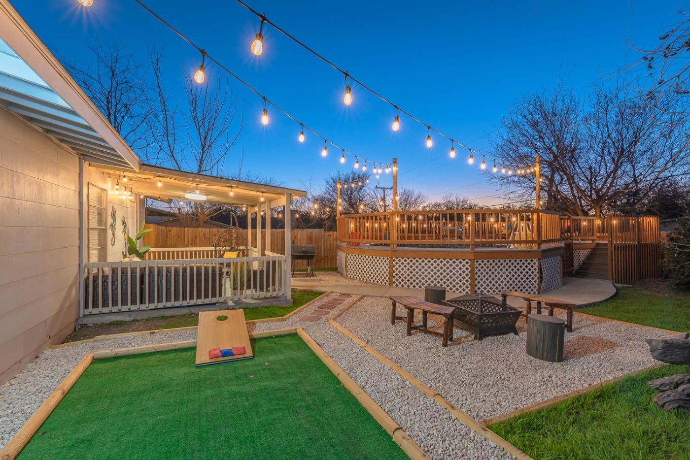 Holiday home Game Room, Pool & Fire Pit At The Medical Center San Antonio