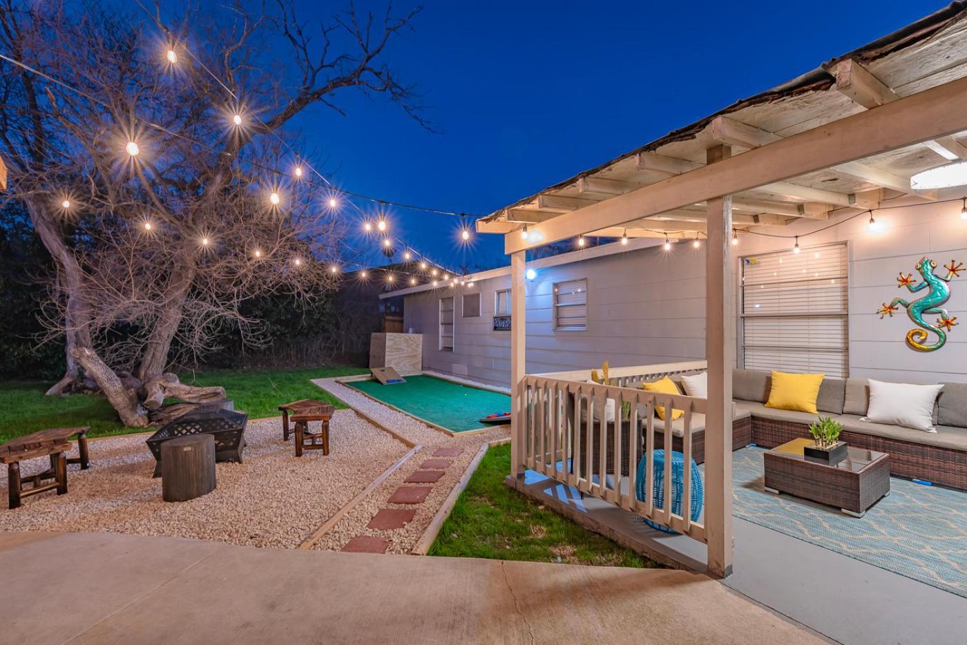 Holiday home Game Room, Pool & Fire Pit At The Medical Center San Antonio