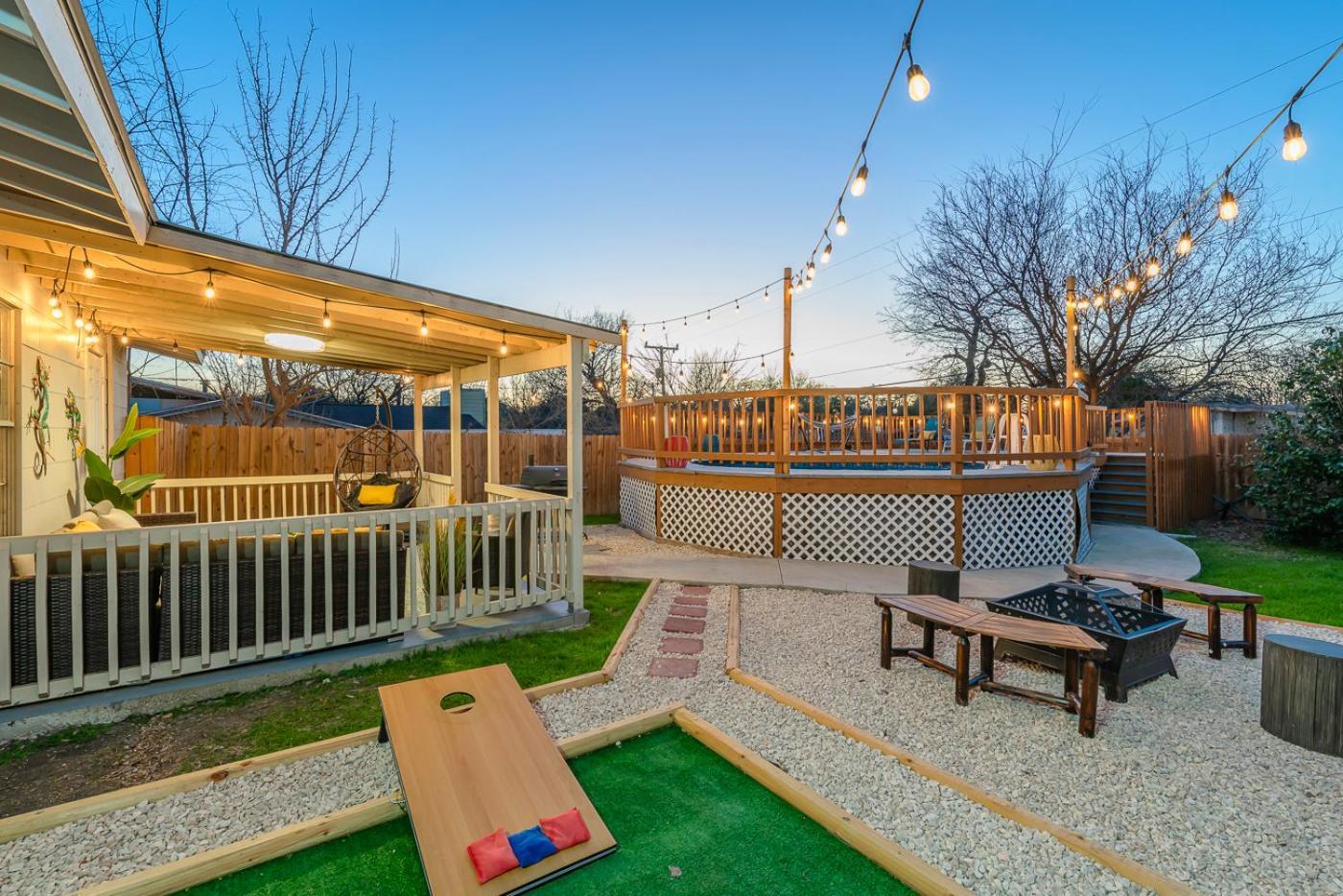 Holiday home Game Room, Pool & Fire Pit At The Medical Center San Antonio