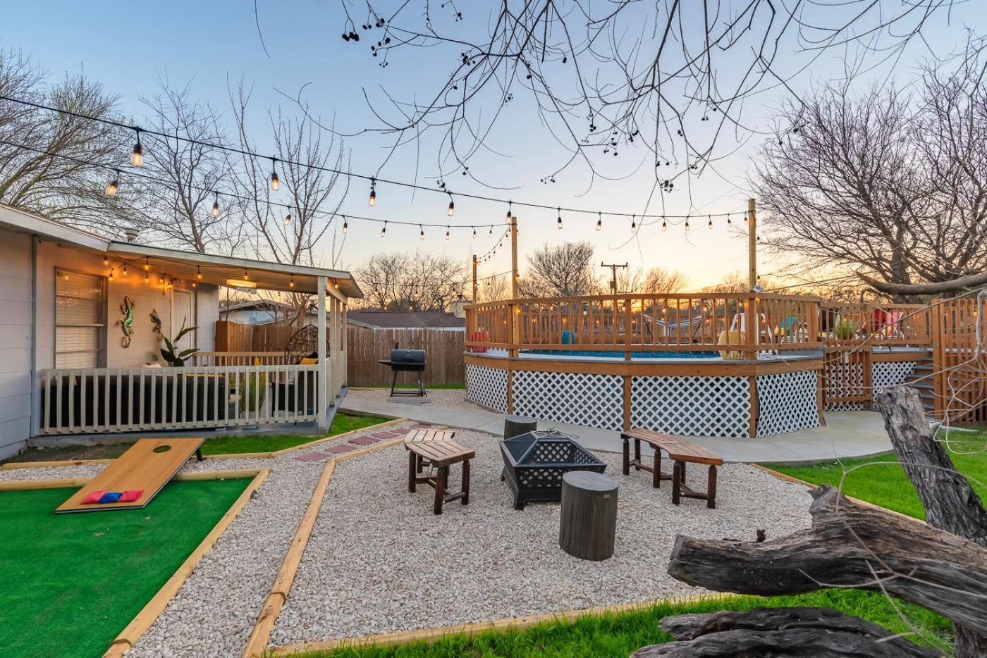 Game Room, Pool & Fire Pit At The Medical Center * San Antonio