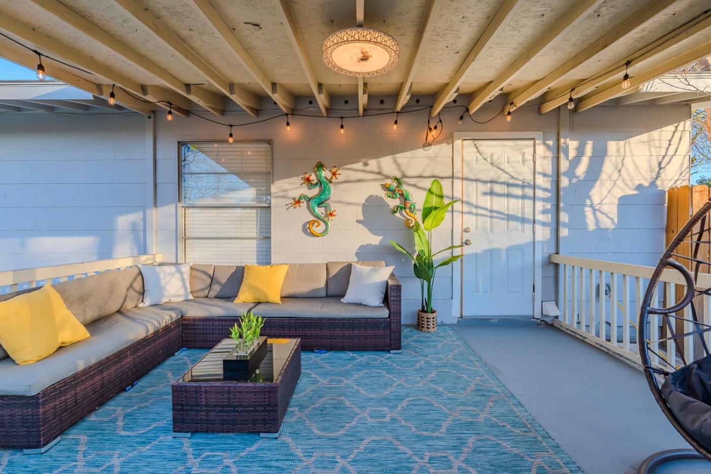 Game Room, Pool & Fire Pit At The Medical Center San Antonio