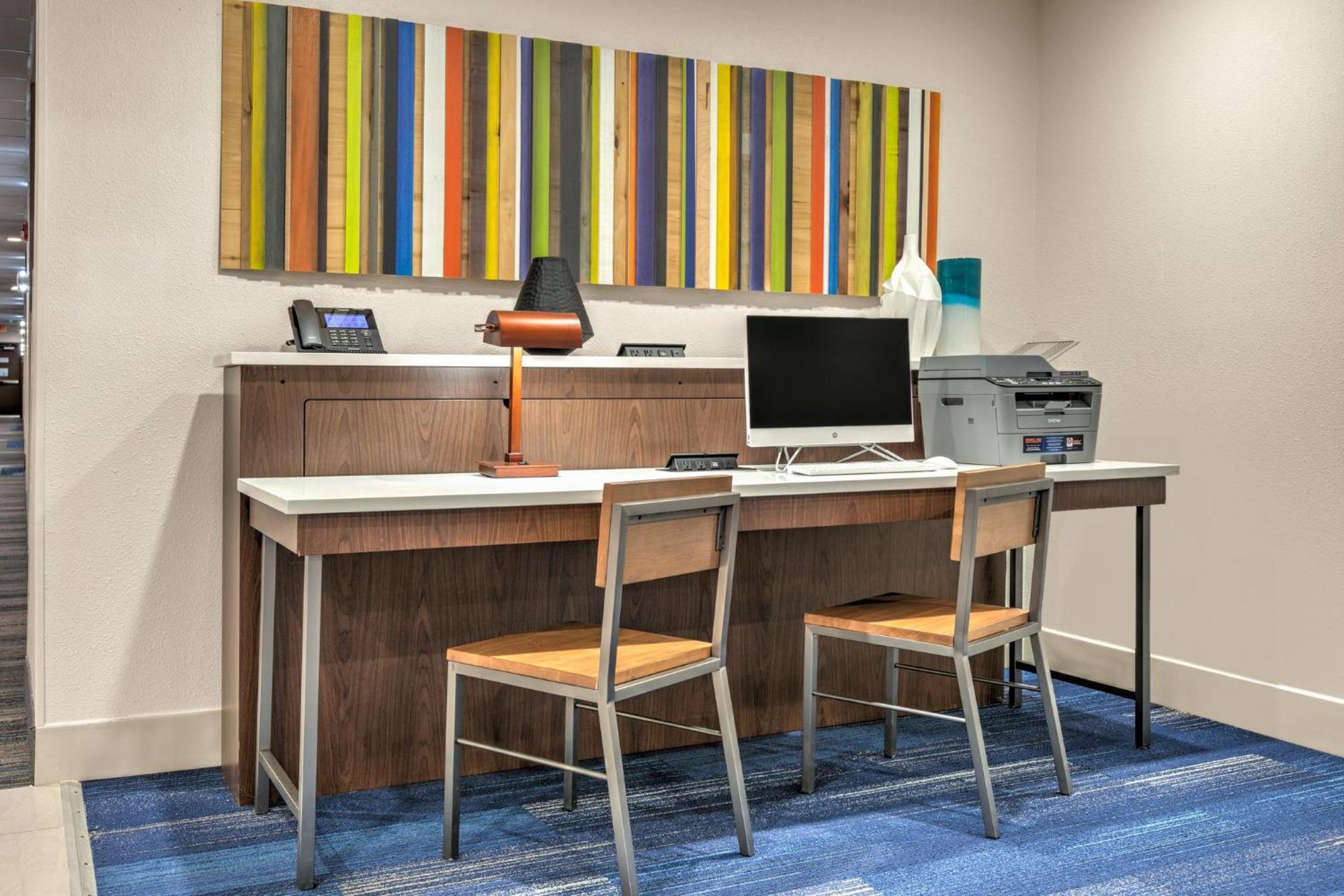 Hotel Express - East I-10 By Ihg 3*