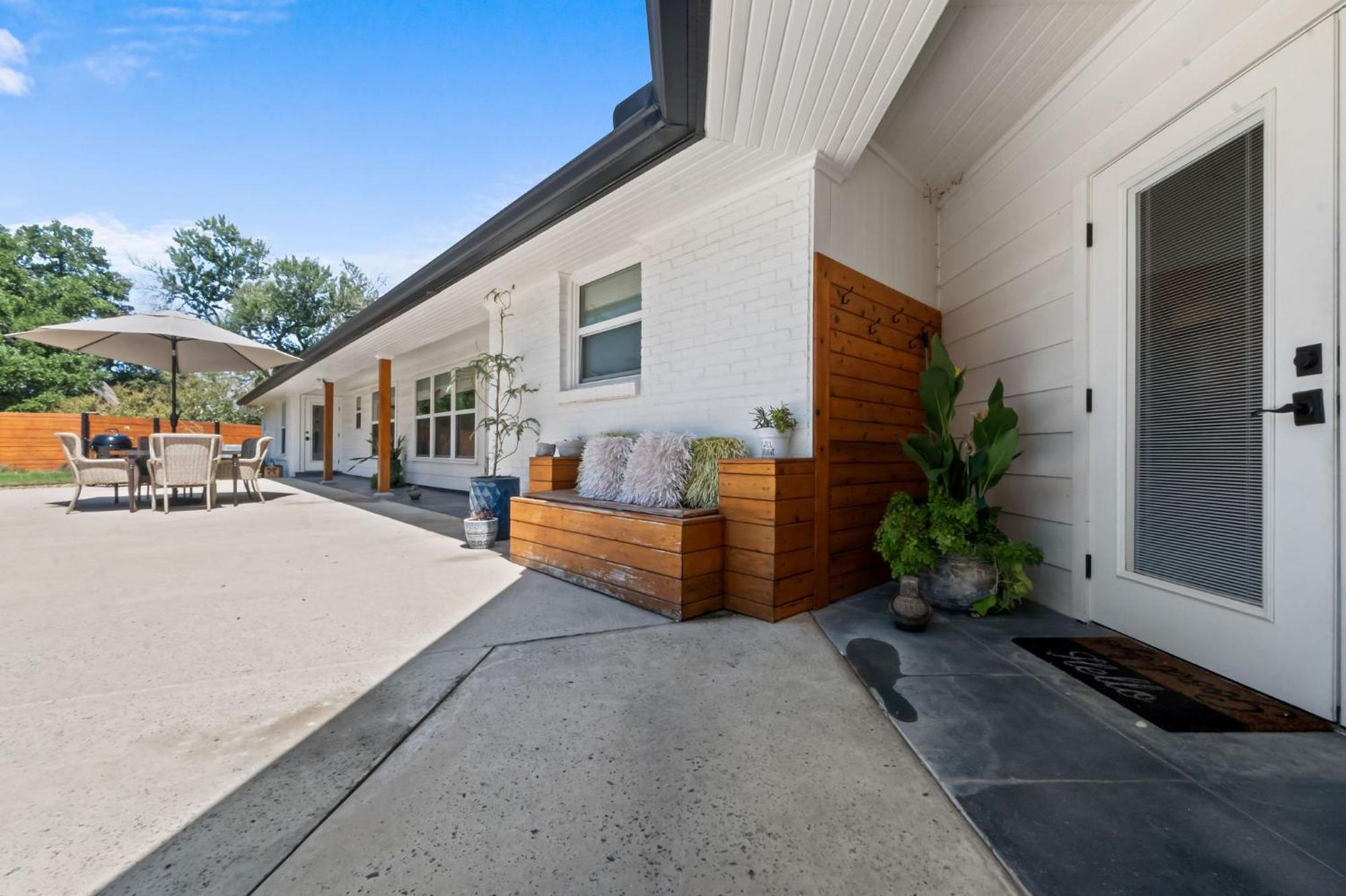 *new* Casa Azul-4b4b Upscale Oasis-pool