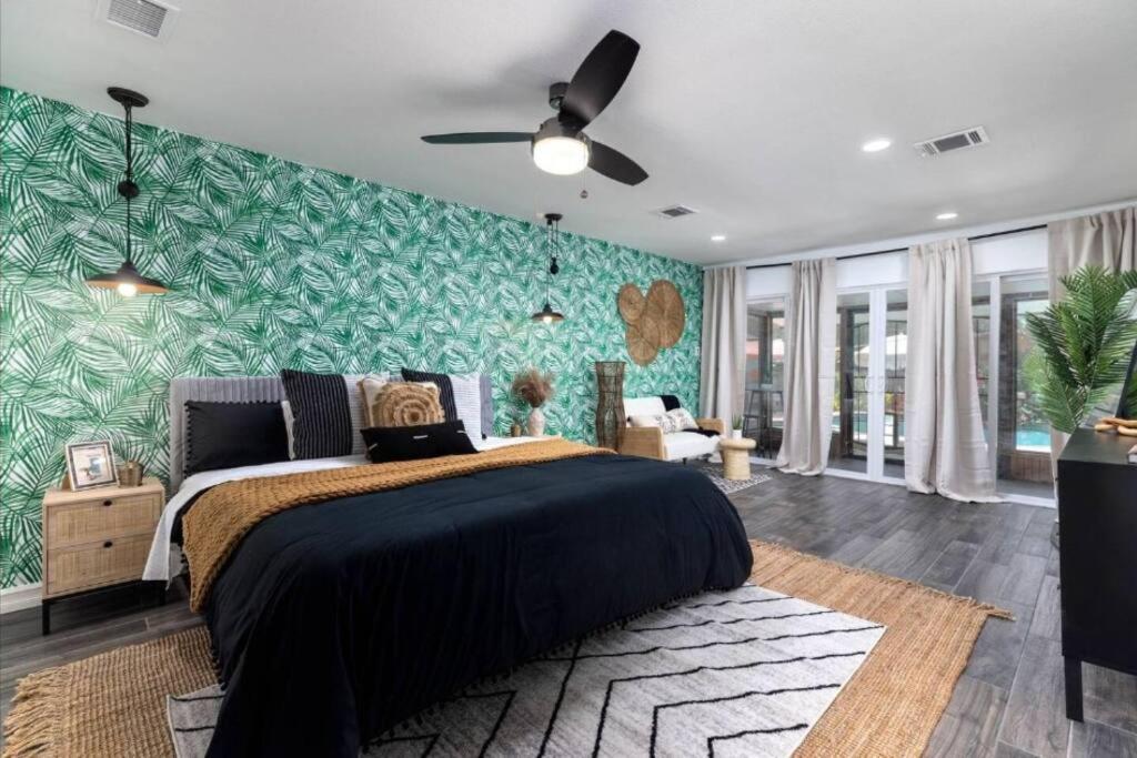 Modern Oasis In W/h Amenities And Pool *