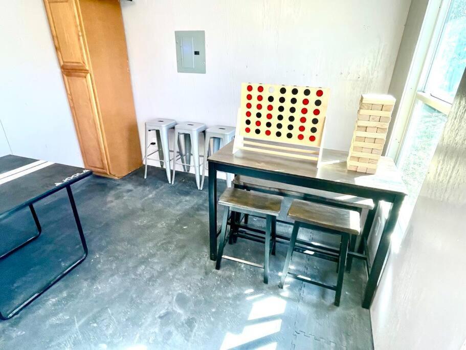 Luxurious With Private Game - Your Ultimate Retreat For Fun And Relaxation! Villa San Antonio