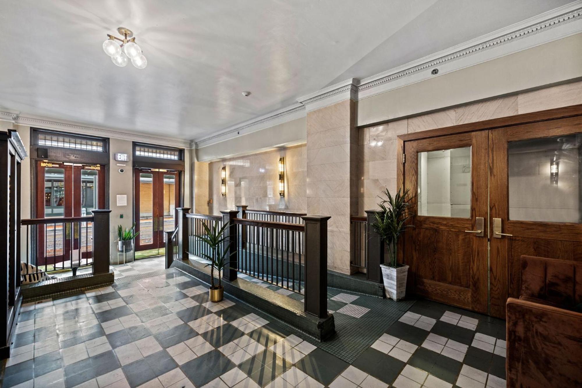 The Maverick, Powered By Placemakr - River Walk Hotel 4*