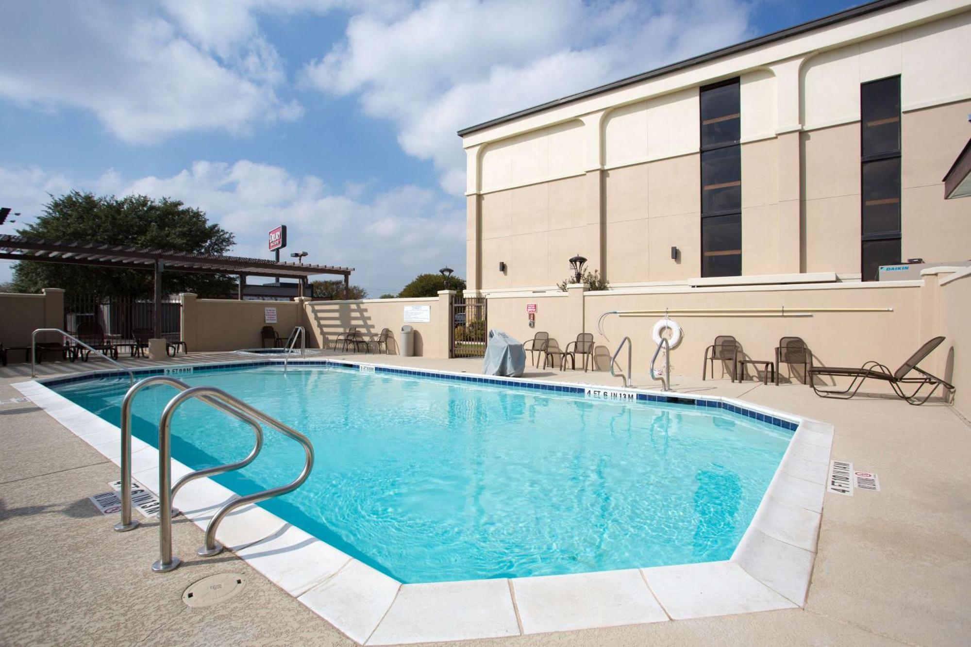 Drury & Northeast Hotel 3*