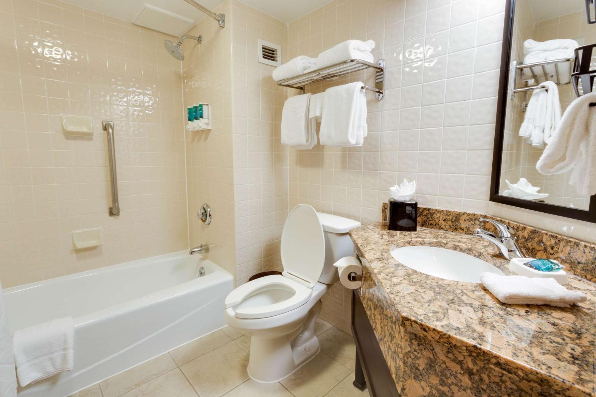 Hotel Drury & Northeast San Antonio