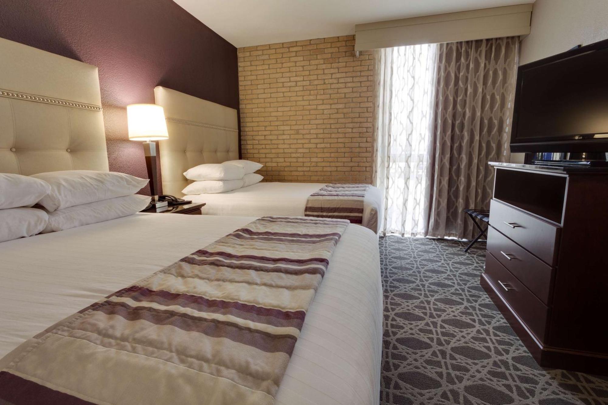 Hotel Drury & Northeast