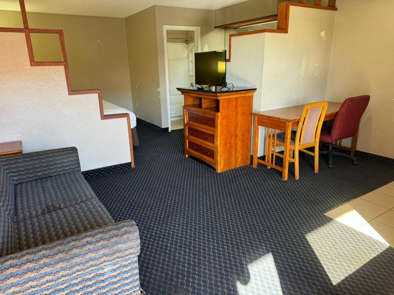 Homegate And Motel 2*