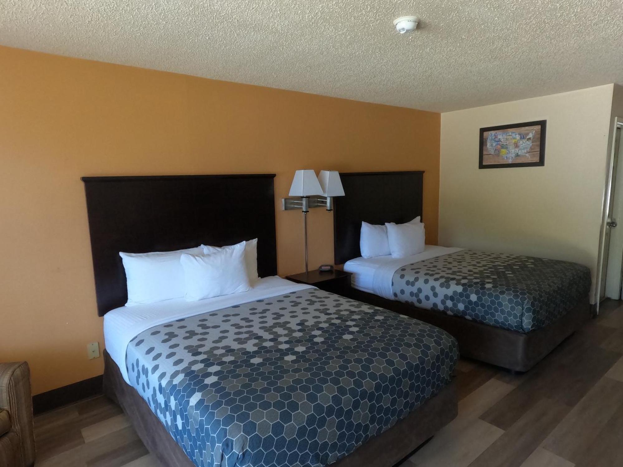 Hotel Econo & Downtown Northeast Near Fort Sam Houston 2*