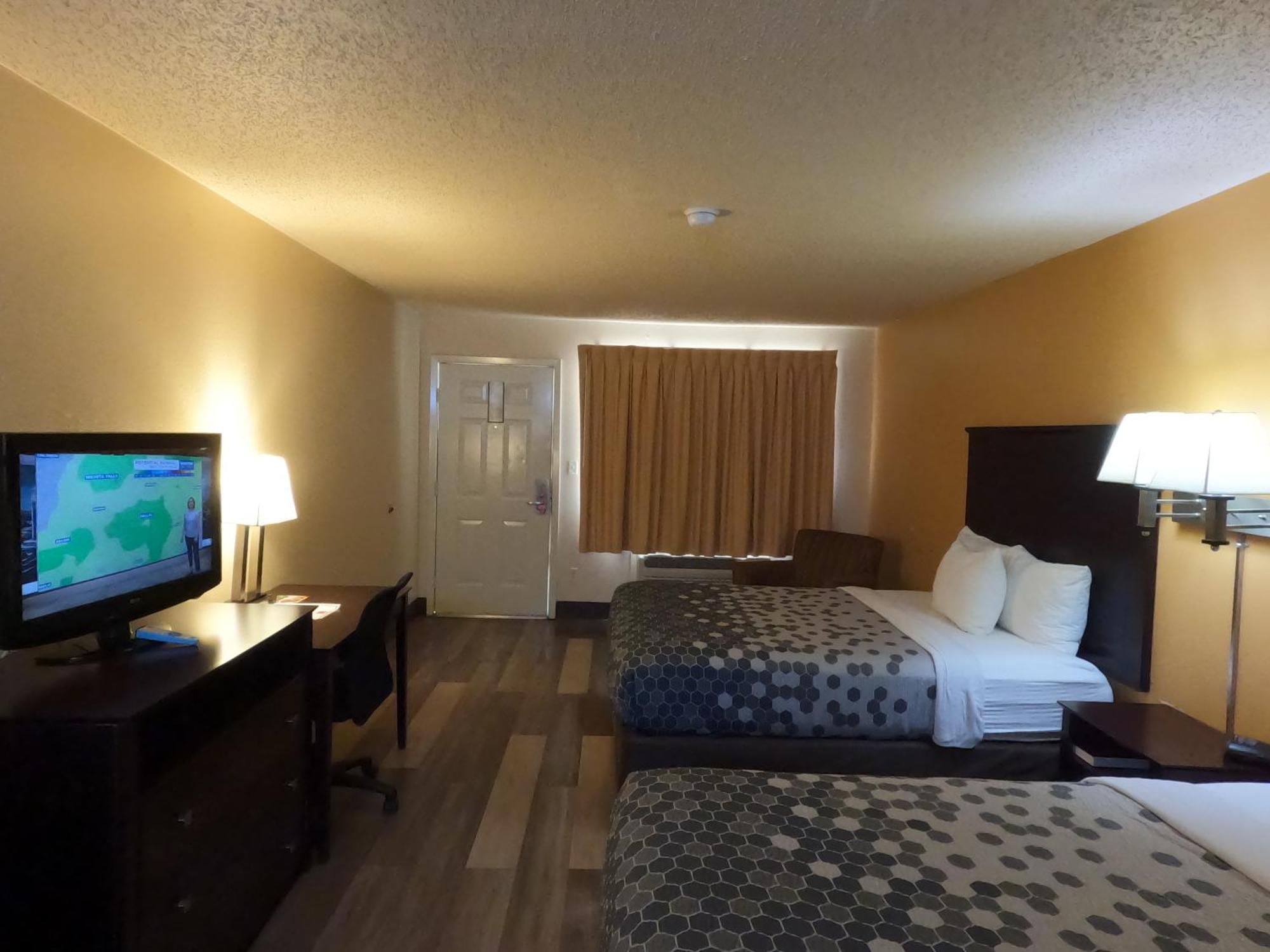 Hotel Econo & Downtown Northeast Near Fort Sam Houston