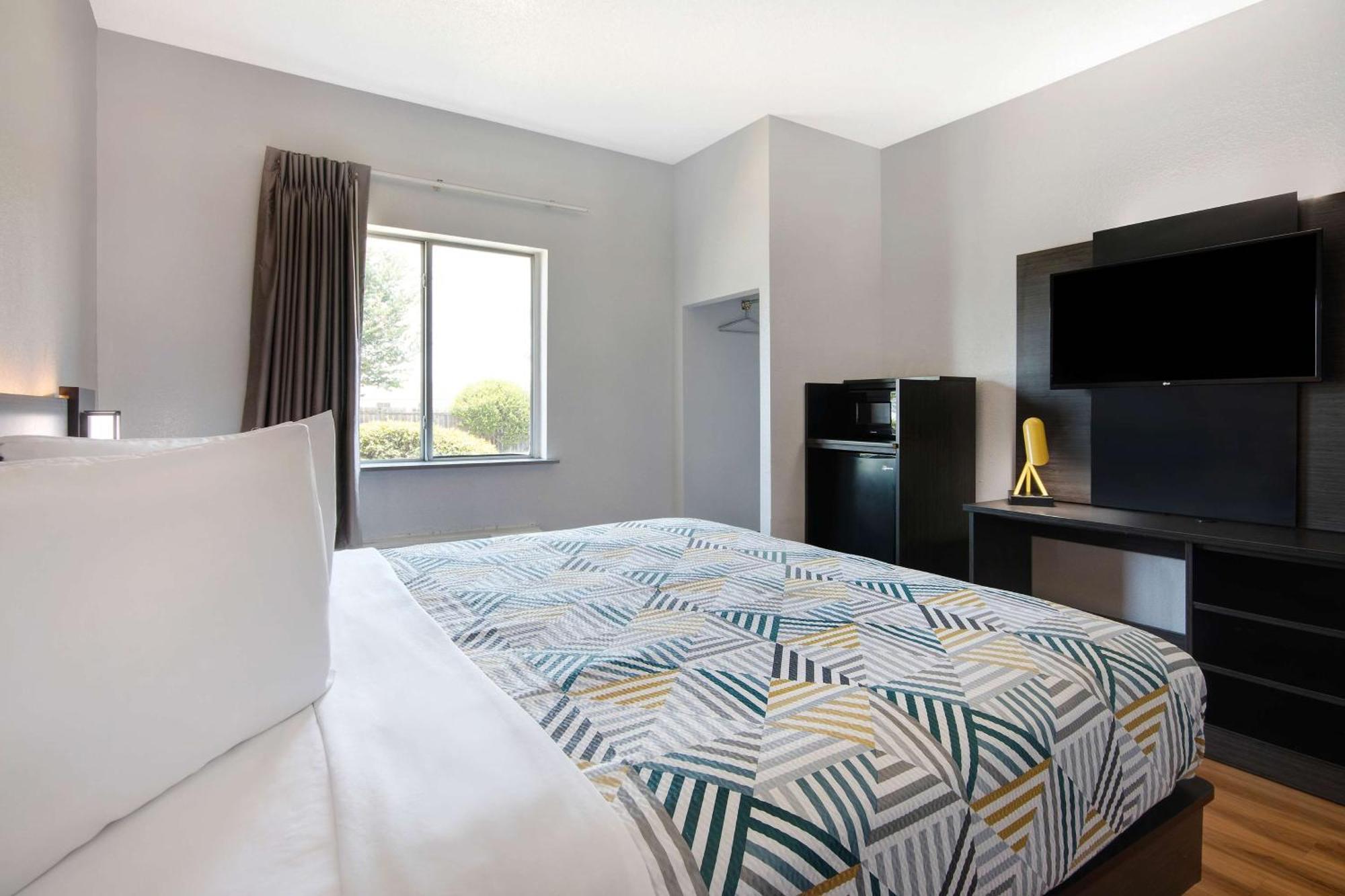 Hotel 6-san Antonio, Tx - South San Antonio