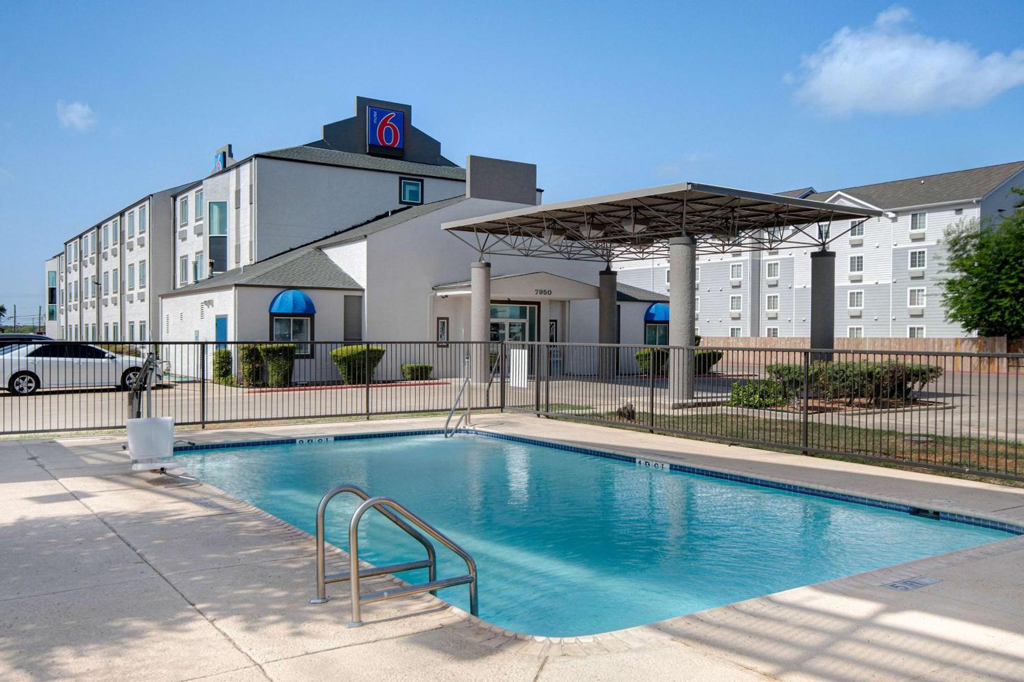 Hotel 6-san Antonio, Tx - South San Antonio
