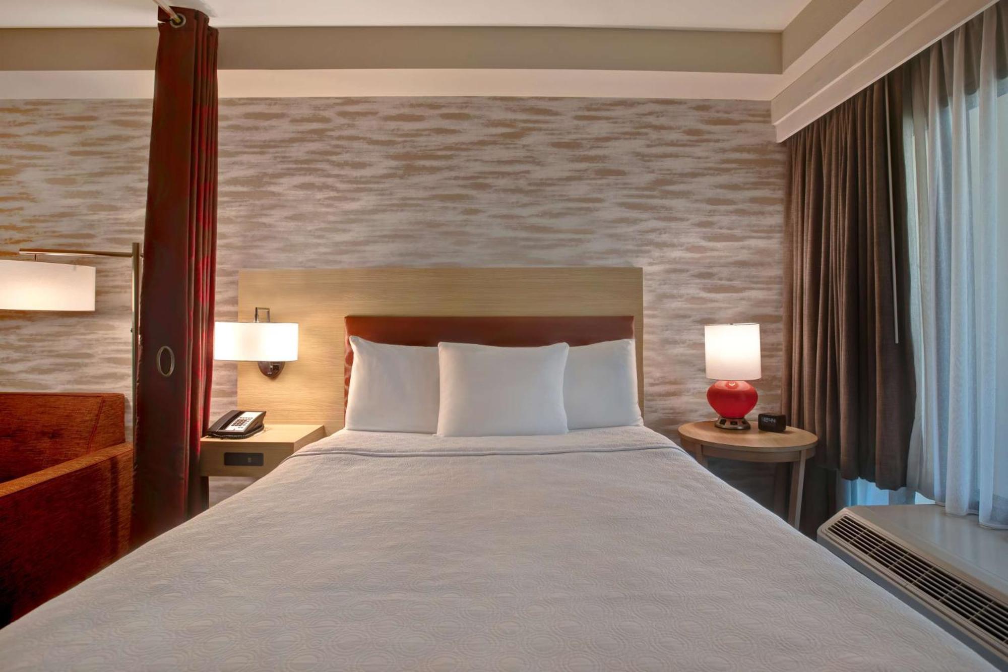 Hotel Home2 By Hilton On The Riverwalk San Antonio
