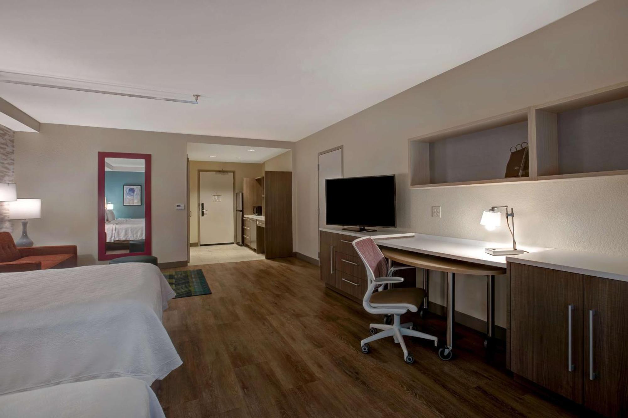 Hotel Home2 By Hilton On The Riverwalk