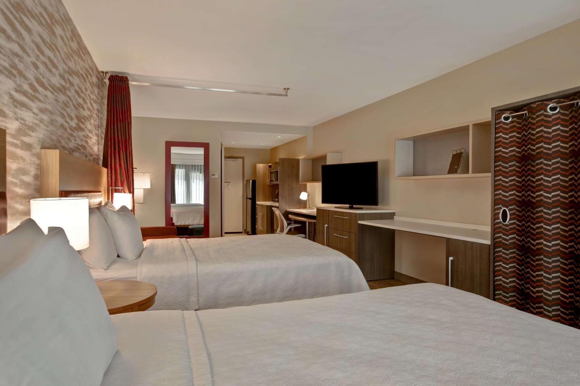 Home2 By Hilton On The Riverwalk Hotel 3*