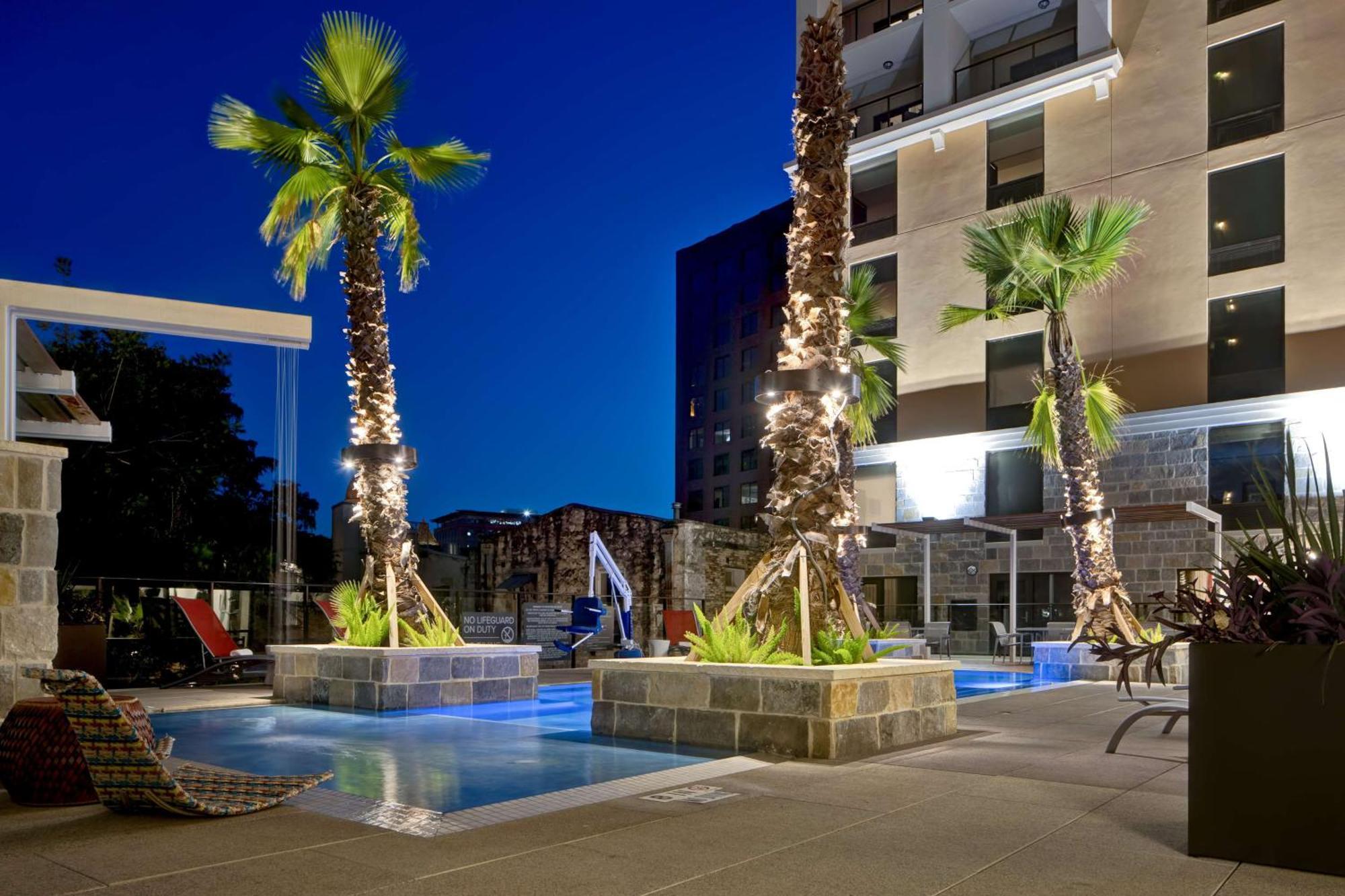 Home2 By Hilton On The Riverwalk Hotel San Antonio