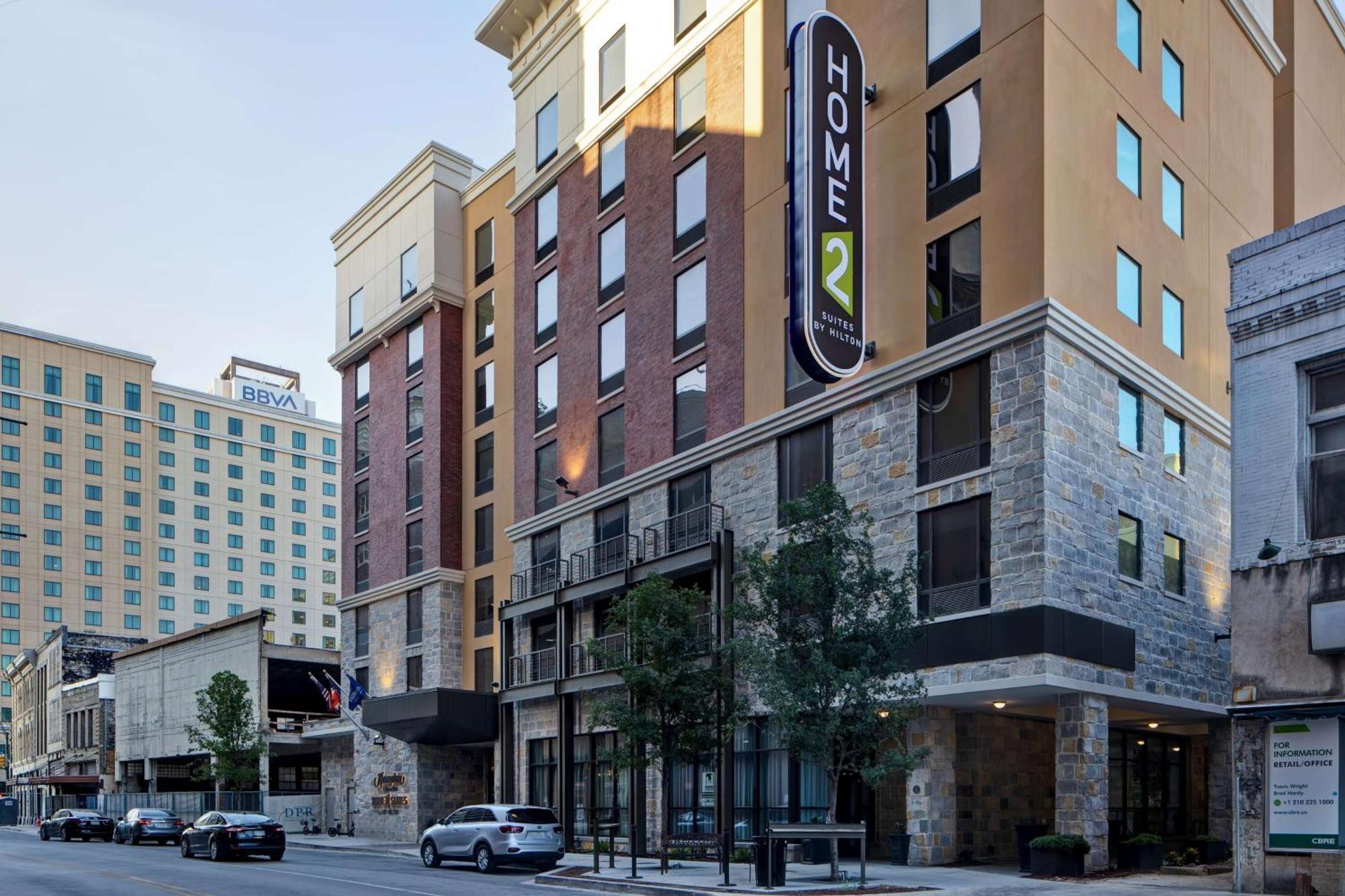 Home2 By Hilton On The Riverwalk