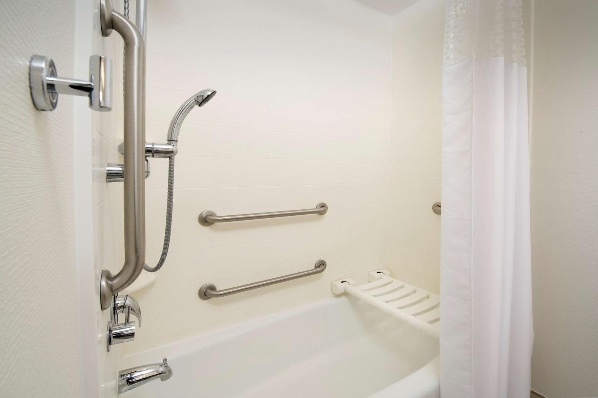 Hampton & Northwest/medical Center 3*