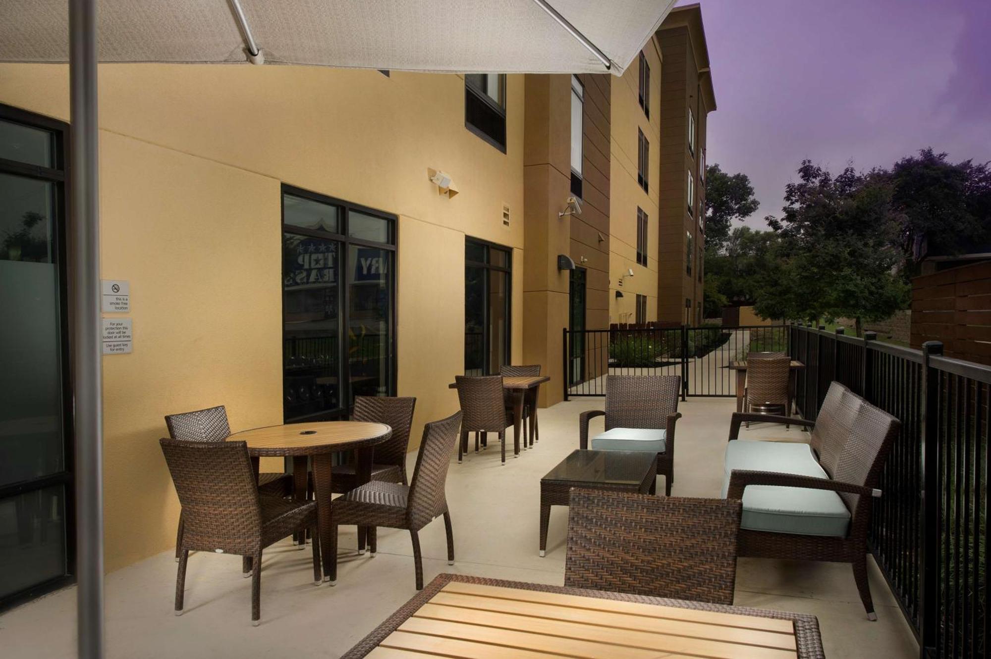 Hampton & Northwest/medical Center Hotel 3*