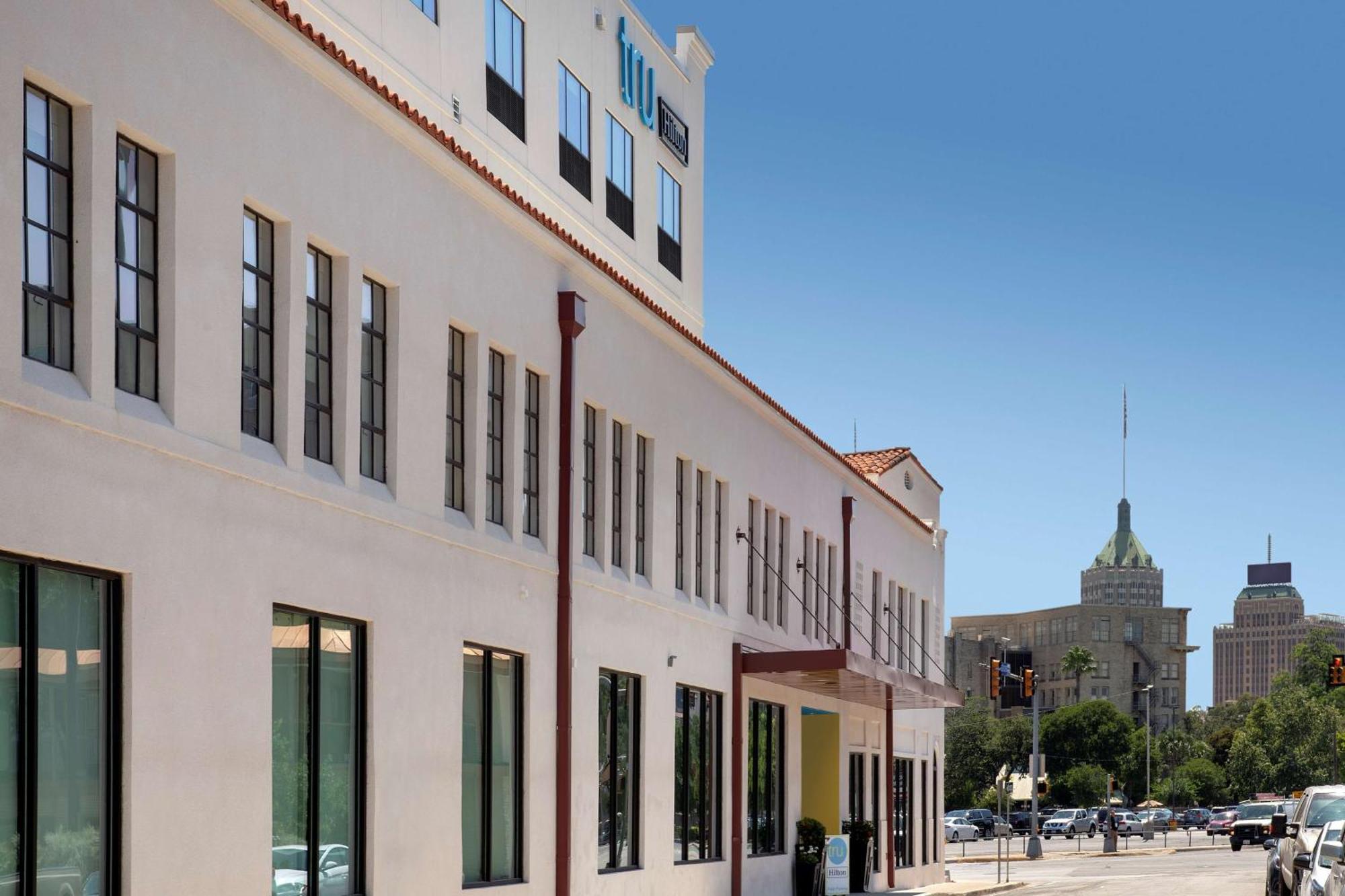 Tru By Hilton Downtown Riverwalk 3*