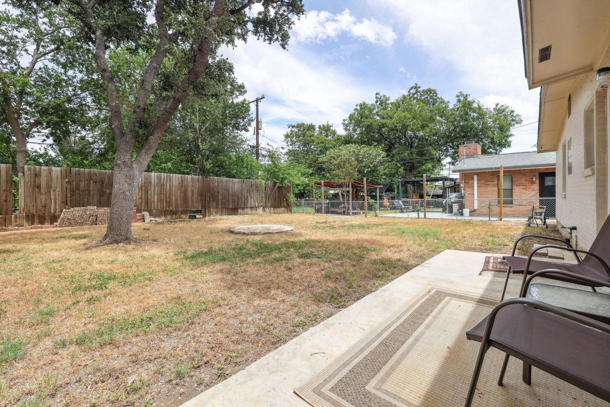 Spacious Retreat With Private Patio! *