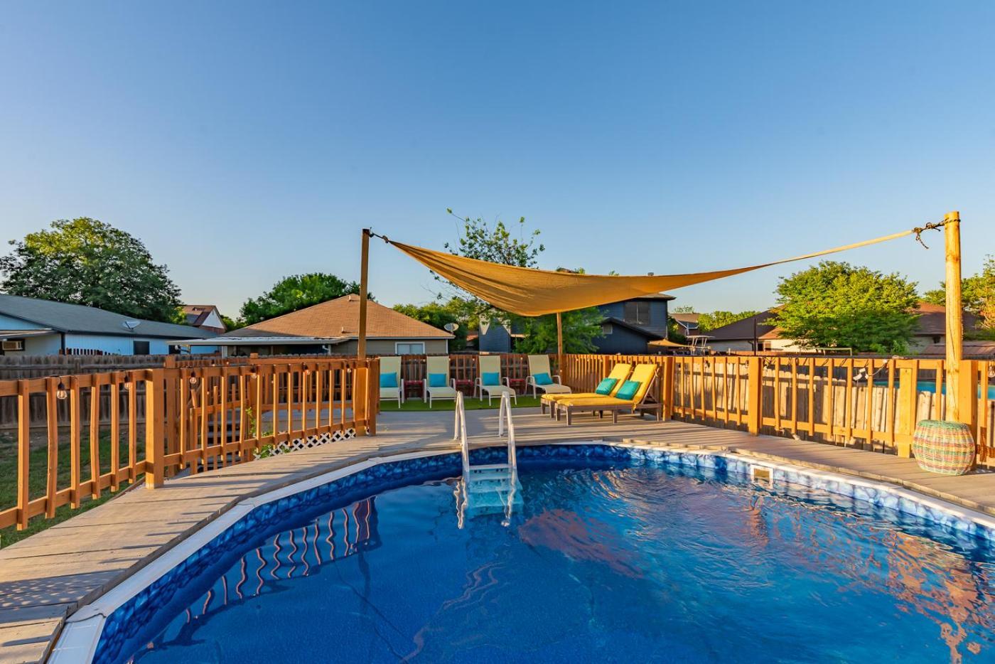 Luxury 5br House With Pool By Seaworld & Lackland Holiday home
