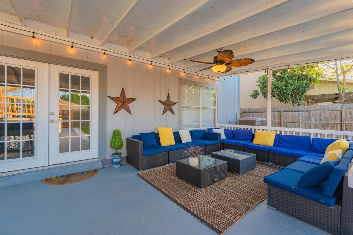 Luxury 5br House With Pool By Seaworld & Lackland Holiday home San Antonio