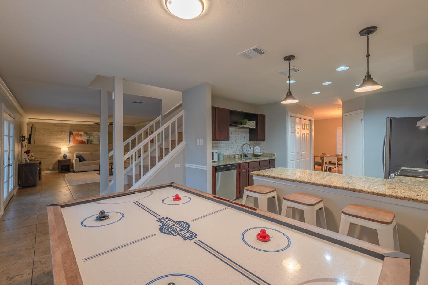 Holiday home Luxury 5br House With Pool By Seaworld & Lackland *