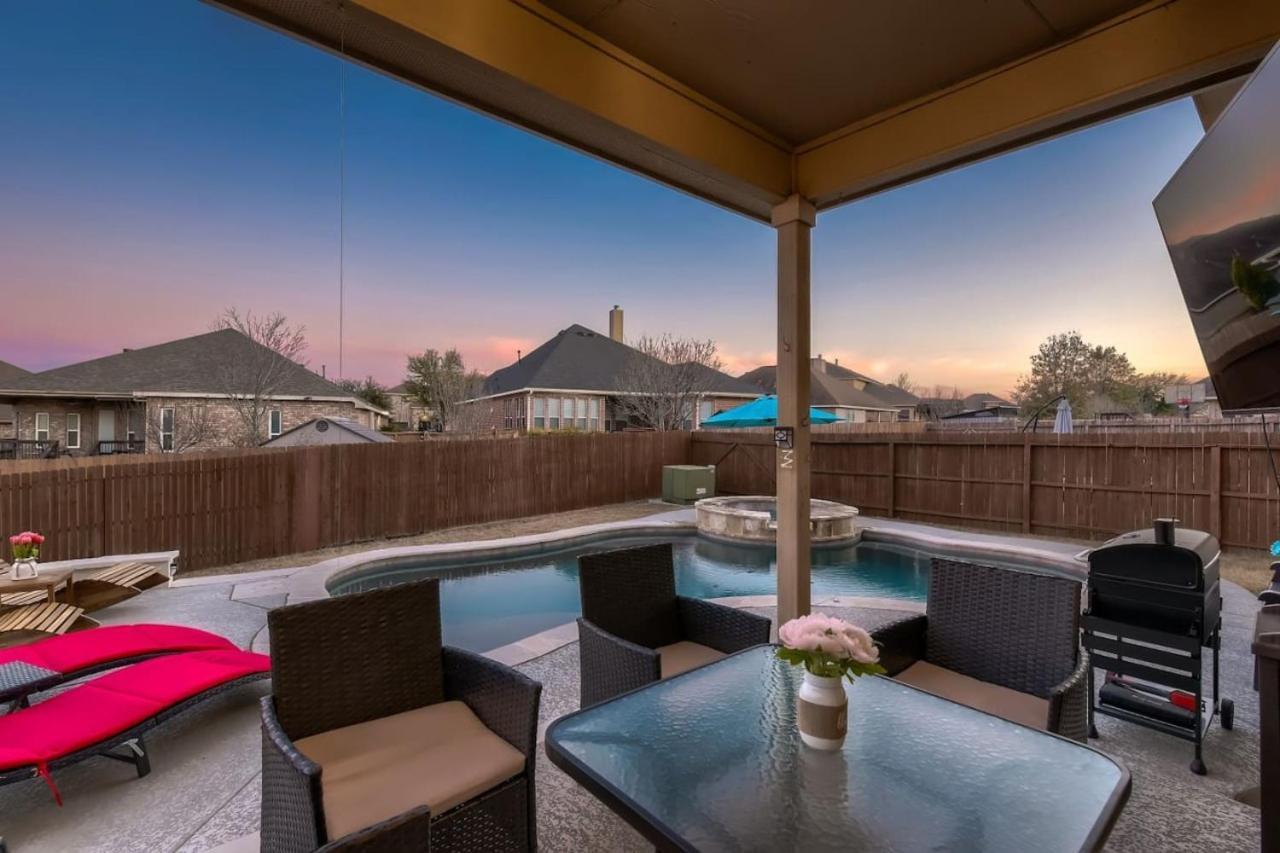 Lxry 4 Bedroom Heated Pool, Spa, Near Attrns *