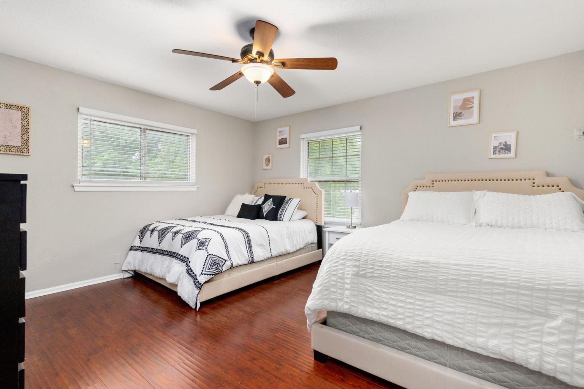 Spacious 4 Bedroom With Pool-minutes To Seaworld! San Antonio