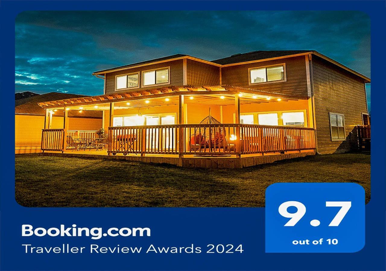 Cozy - Self Check-in W/spacious Deck Holiday home San Antonio