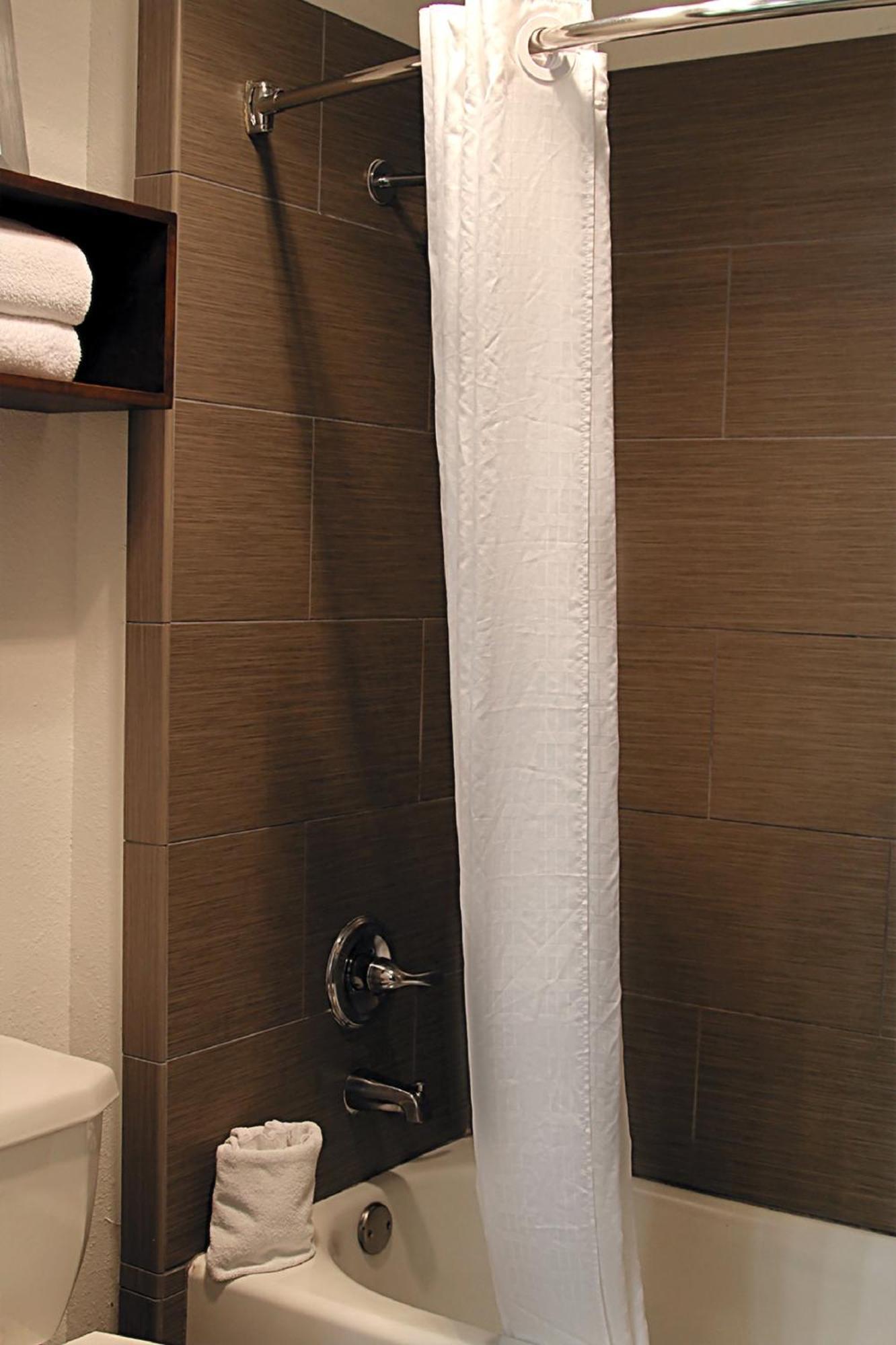 Hotel Country & By Radisson, Lackland Afb , Tx