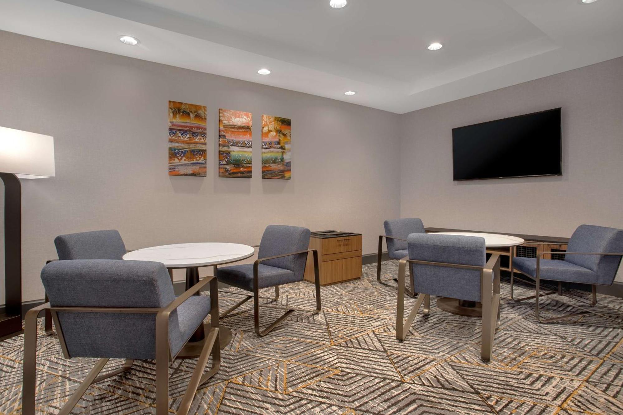Hotel Homewood By Hilton Lackland Afb/seaworld, Tx
