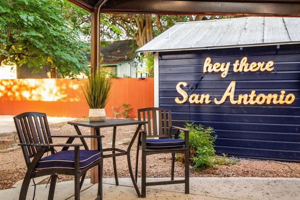 Holiday home Downtown 5bdrm With Pool & Huge Outdoor Space San Antonio