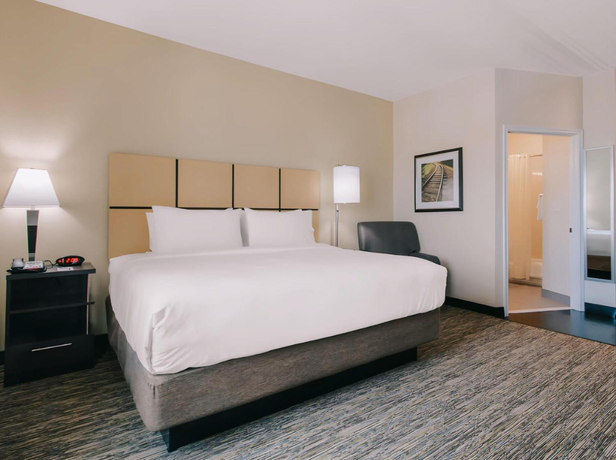 Hotel Candlewood Airport By Ihg San Antonio