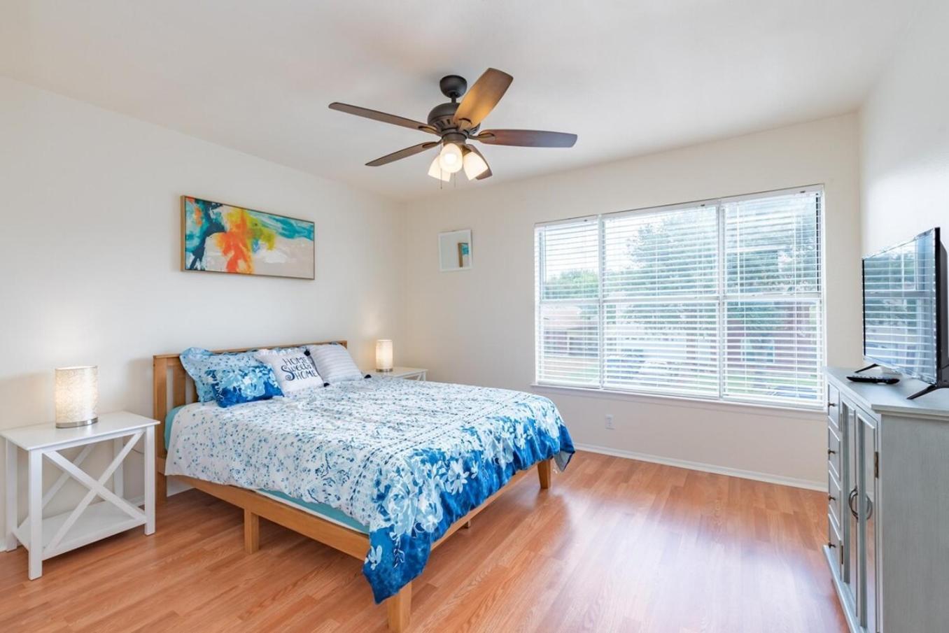 Holiday home Luxury 5br House With Pool By Seaworld & Lackland
