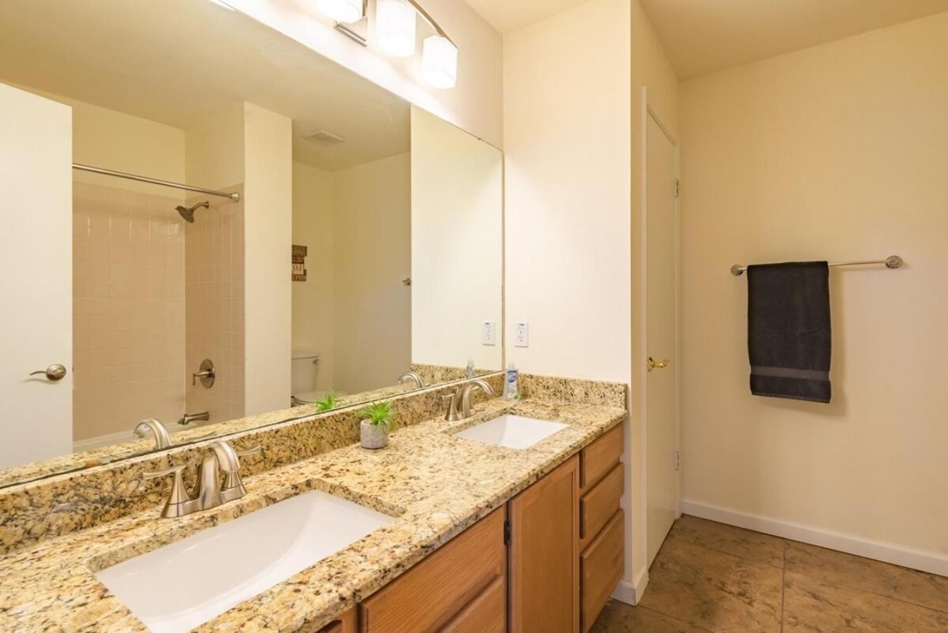 Luxury 5br House With Pool By Seaworld & Lackland Holiday home
